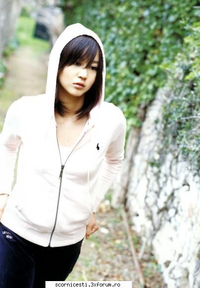 uite-o pe horikita :d beautiful girls