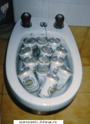 locul ideal ... :>:> :nebun:  :nebun:  :nebun: aici postare poze funny